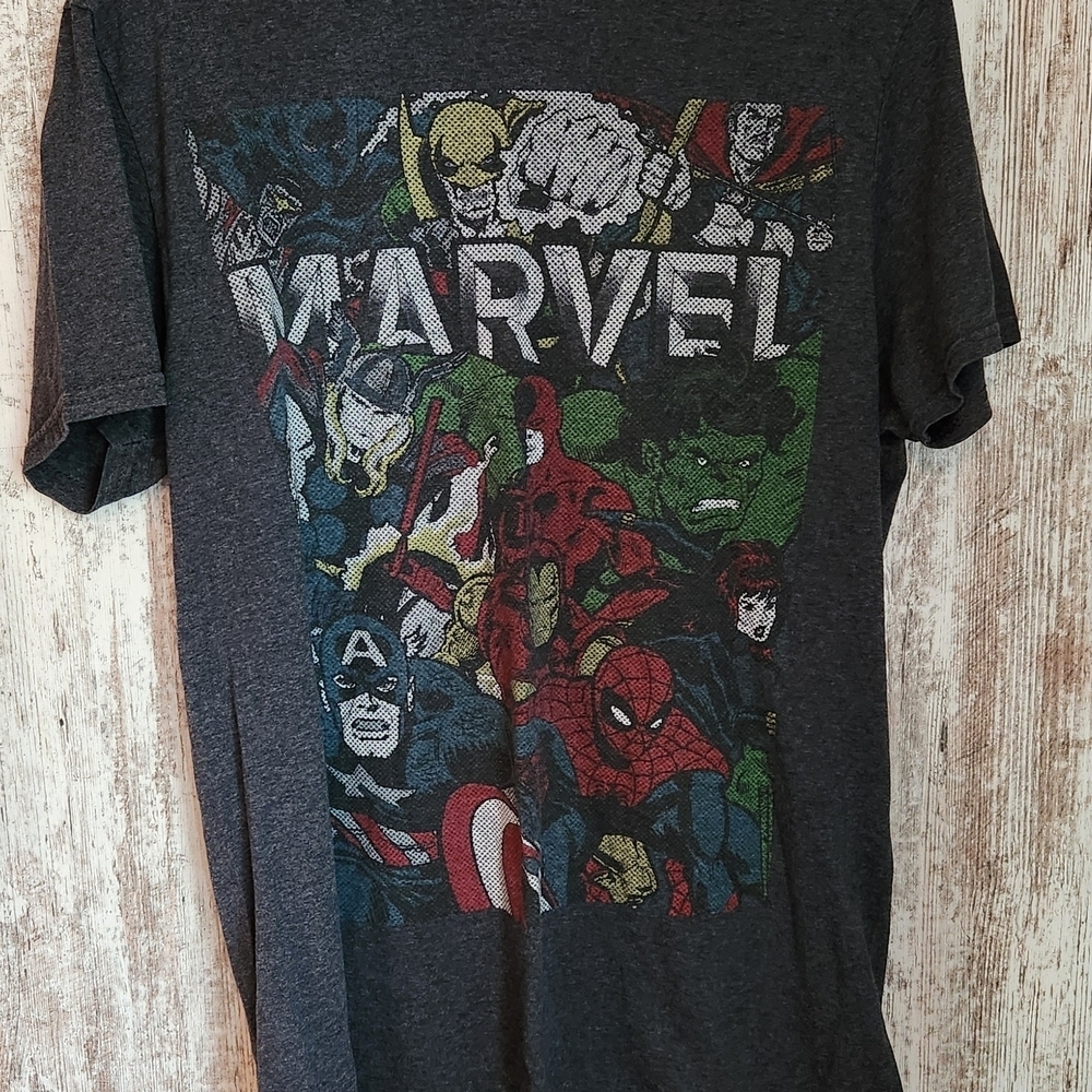 Marvel Men's Graphic T-Shirt - Black